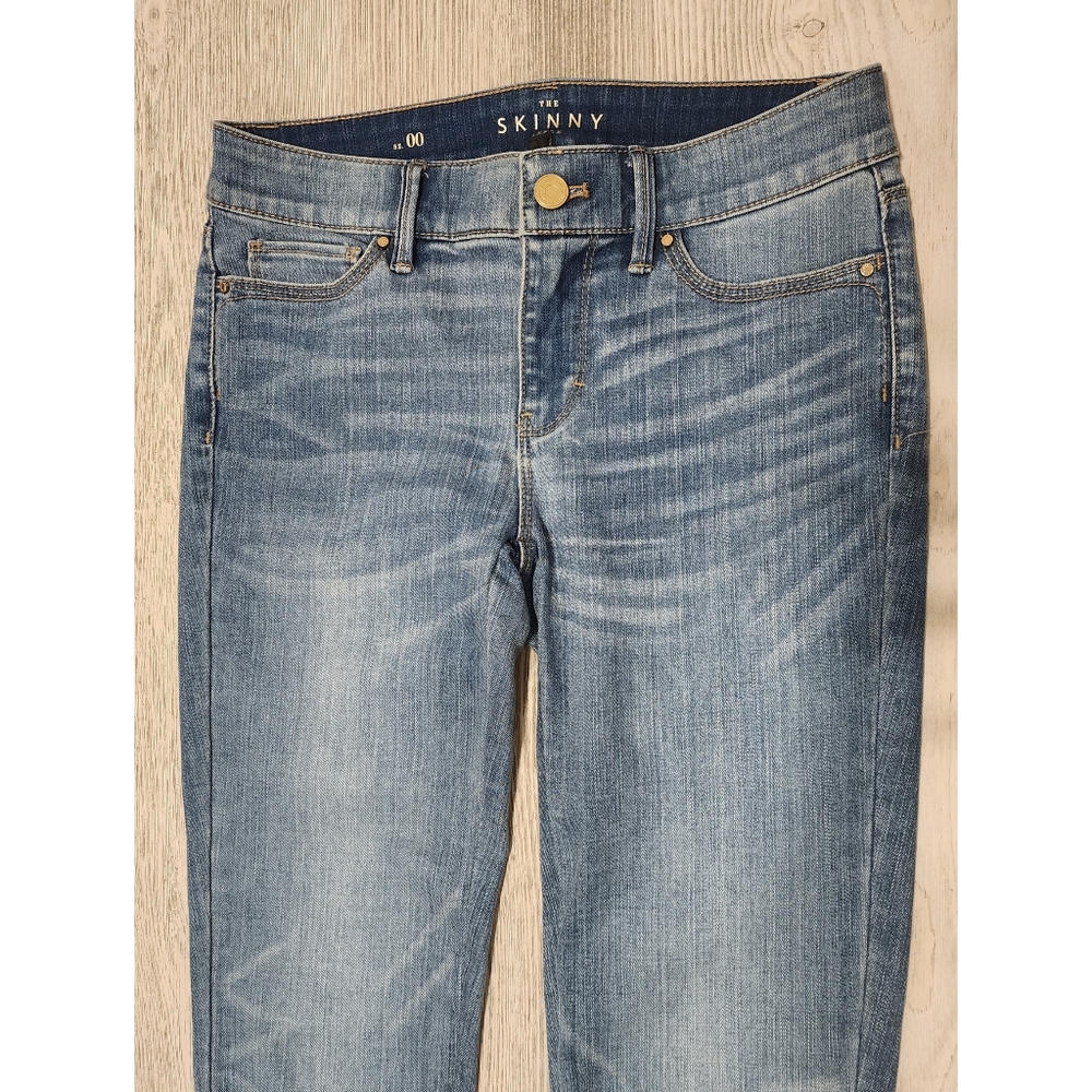 White House Black Market Jean's - Picture 4 of 10